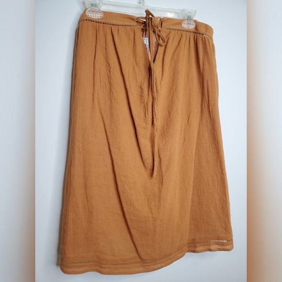 Tobi Dresses & Skirts - Tobi Rust Colored Skirt New with Tags